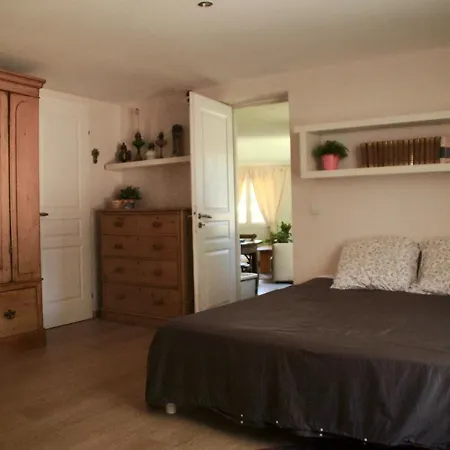 La Maison D'offaly Πανσιόν Salindres